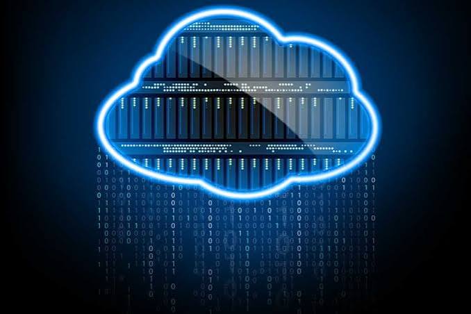 Hybrid Cloud Scaling for Middle East Enterprises
